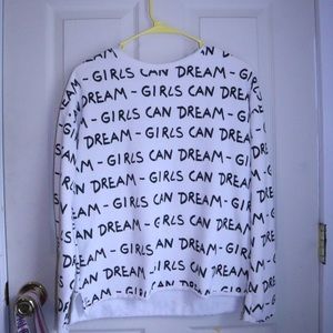 Girls can dream shirt